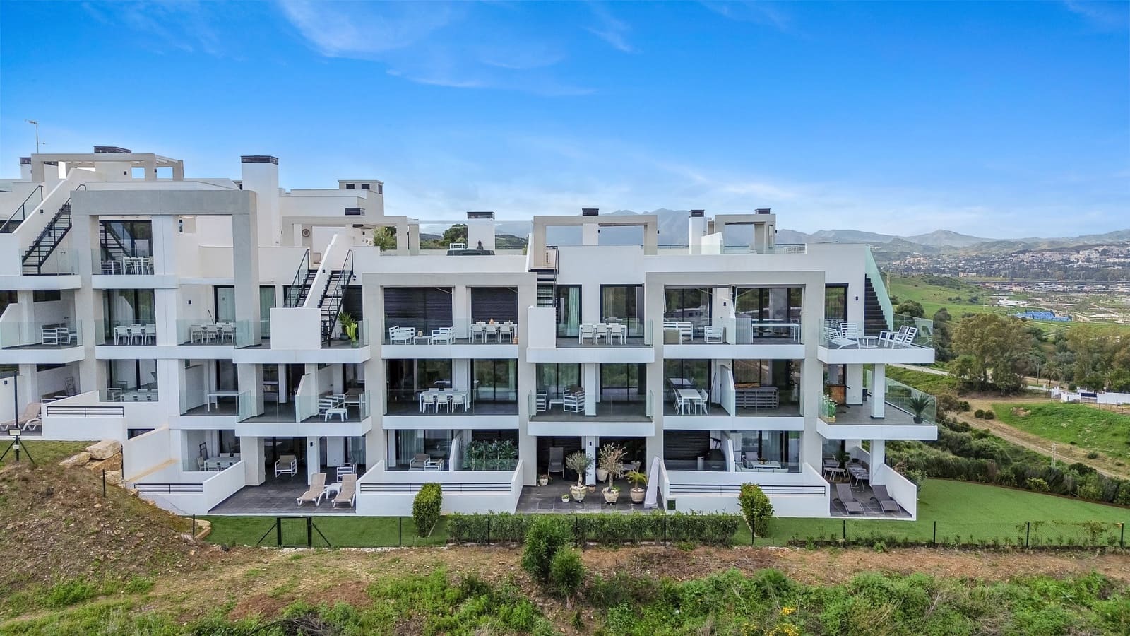 3 sovrum Lägenhet till salu i Mijas med pool garage - 449 001 € (Ref: 9686008)