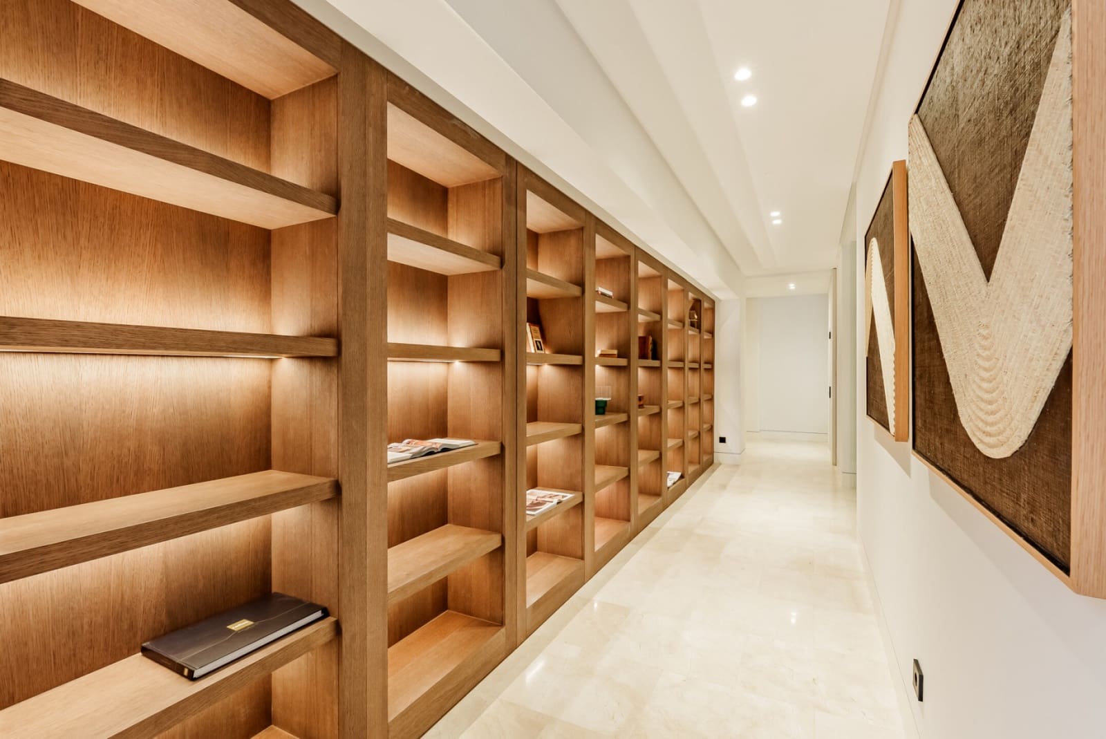 8 makuuhuone Huvila myytävänä paikassa Benahavis mukana uima-altaan 
autotalli - 18 650 000 € (Ref: 9714506)