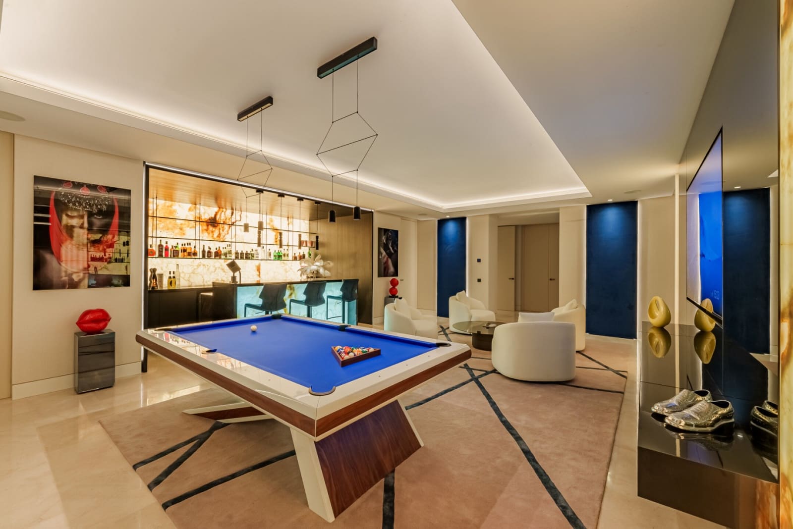 8 Zimmer Villa zu verkaufen in Benahavis mit Pool Garage - 18.650.000 € (Ref: 9714506)