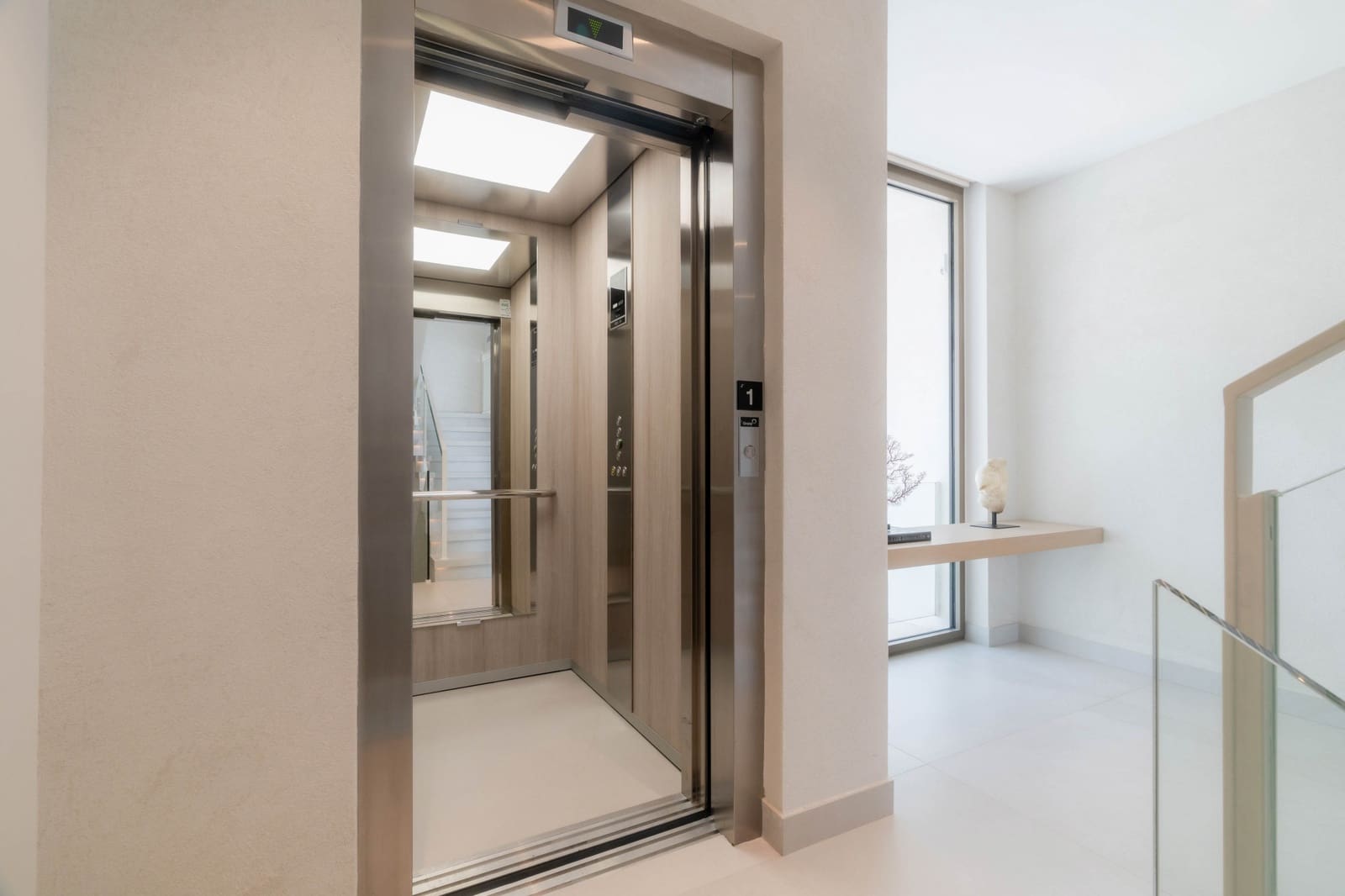 4 quarto Moradia para venda em Marbella com piscina - 4 295 000 € (Ref: 9755327)