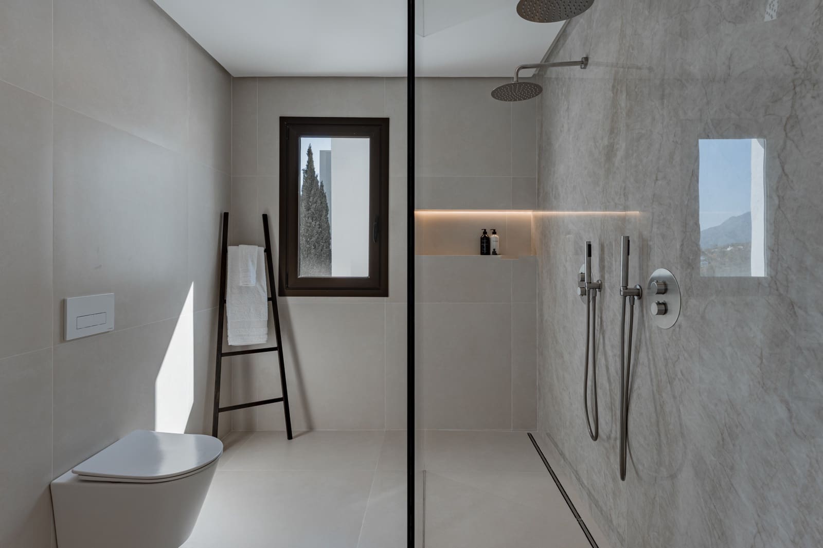 3 slaapkamer Penthouse te koop in La Quinta met zwembad garage - € 1.495.000 (Ref: 9755330)