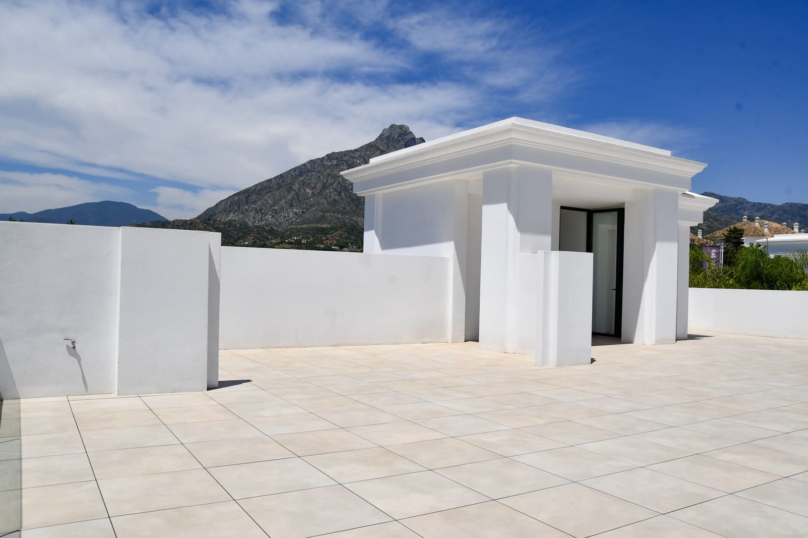 6 soveværelse Villa til salg i Marbella med swimmingpool garage - € 6.400.000 (Ref: 9755335)