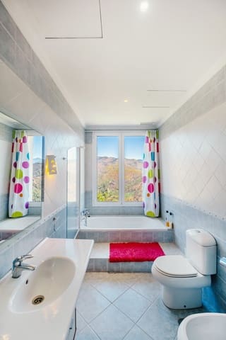 7 camera da letto Finca/Casa di Campagna in vendita in Altos de Estepona, Estepona con piscina garage - 2.300.000 € (Rif: 9755338)