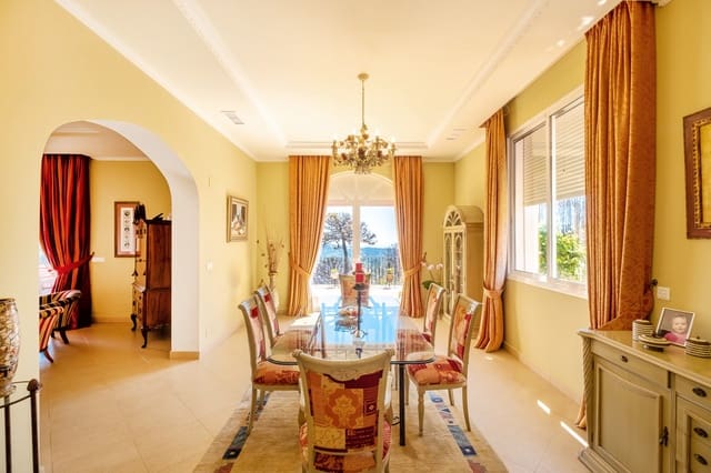 7 camera da letto Finca/Casa di Campagna in vendita in Altos de Estepona, Estepona con piscina garage - 2.300.000 € (Rif: 9755338)