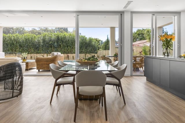 5 makuuhuone Huvila myytävänä paikassa San Pedro de Alcantara, Marbella mukana uima-altaan 
autotalli - 2 950 000 € (Ref: 9755339)