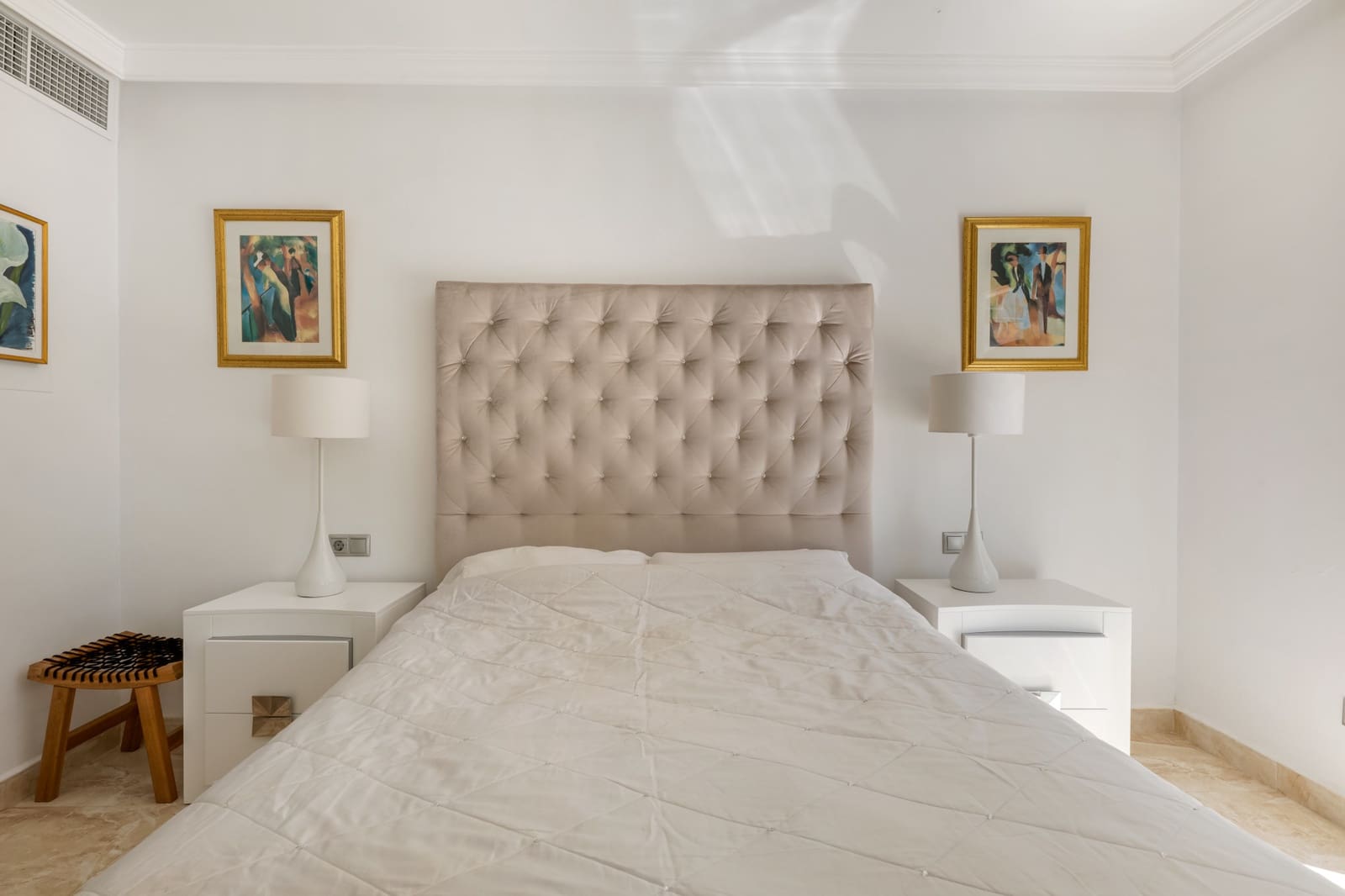 5 Zimmer Villa zu verkaufen in Marbella mit Pool Garage - 1.795.000 € (Ref: 9758527)