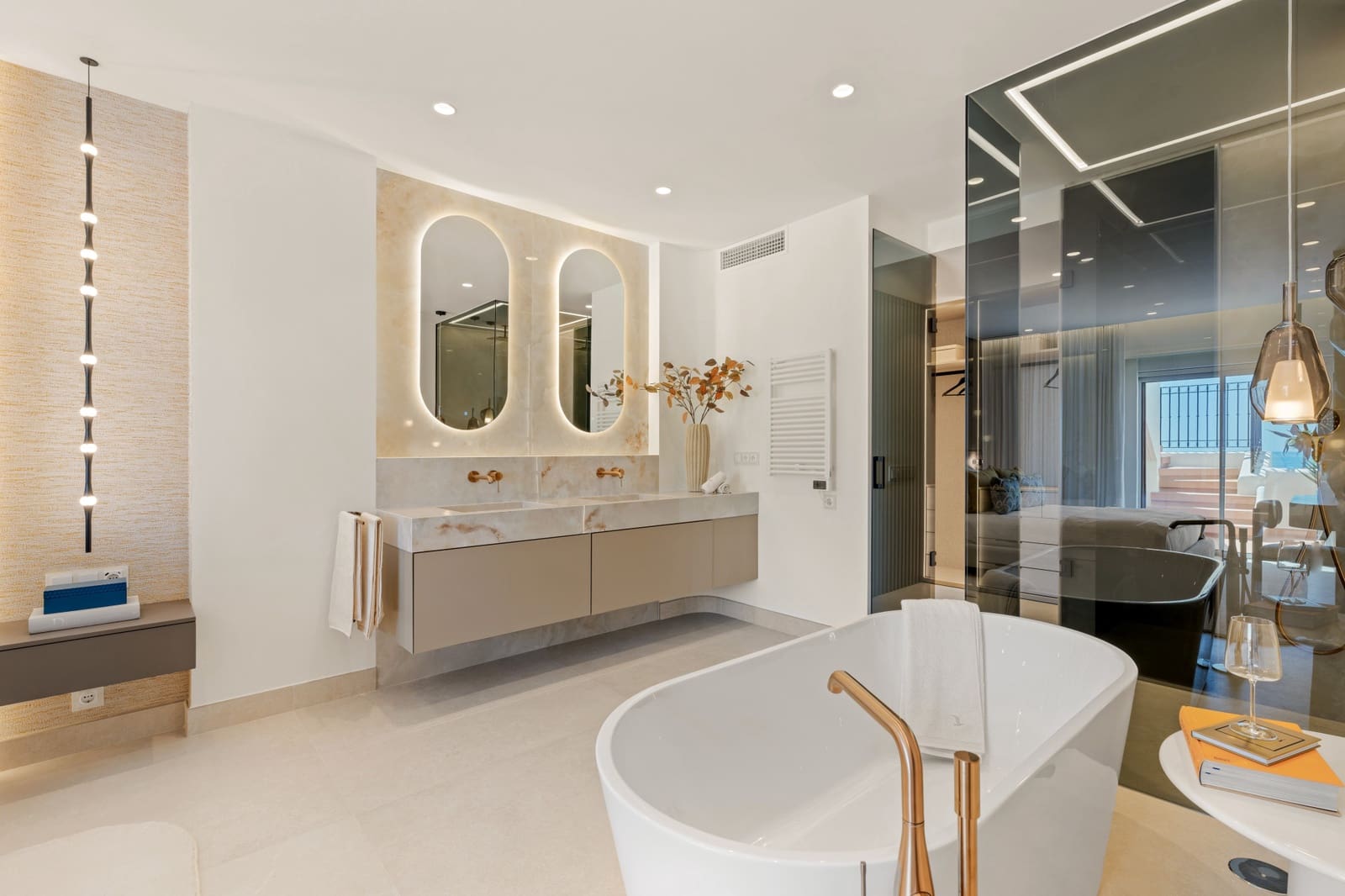 3 chambre Penthouse à vendre à Estepona avec piscine garage - 2 695 000 € (Ref: 9772688)