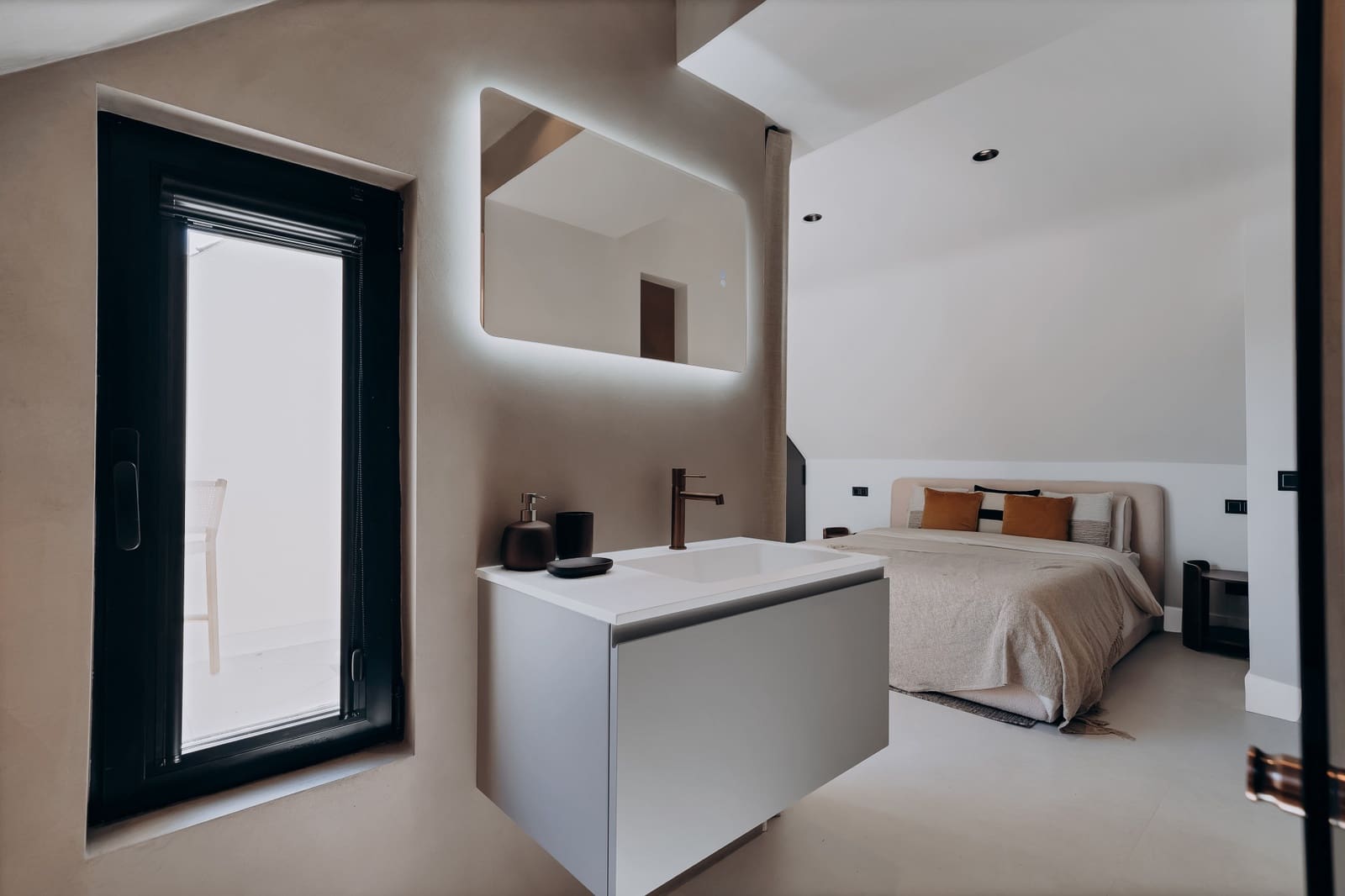 4 makuuhuone Paritalo myytävänä paikassa Puerto Banus mukana uima-altaan 
autotalli - 1 350 000 € (Ref: 9783014)