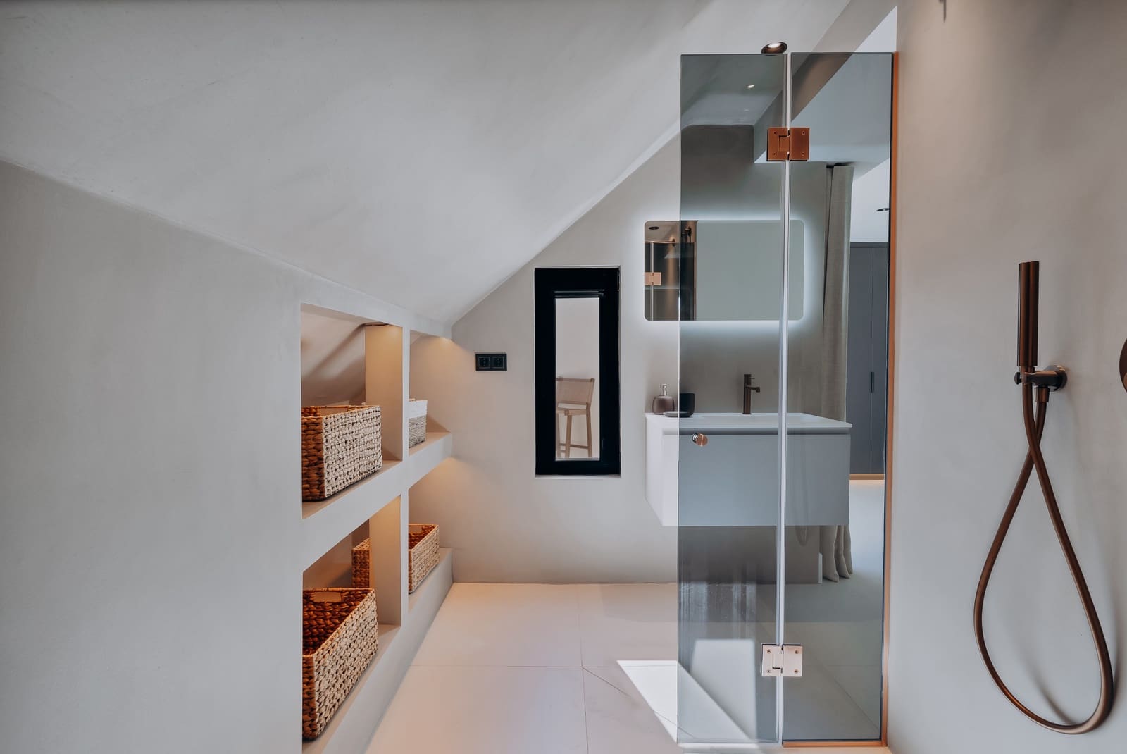 4 makuuhuone Paritalo myytävänä paikassa Puerto Banus mukana uima-altaan 
autotalli - 1 350 000 € (Ref: 9783014)