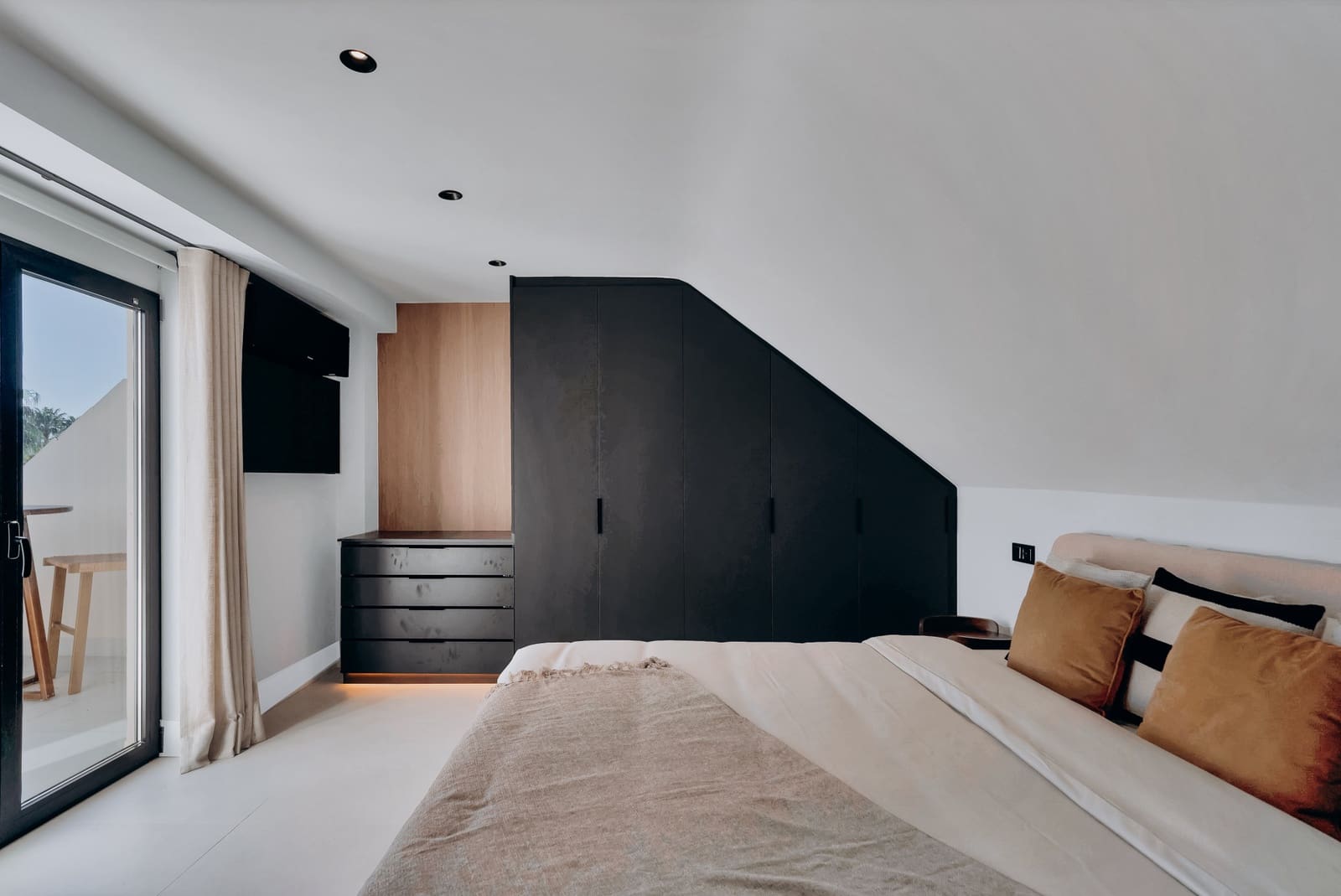 4 chambre Villa/Maison Semi-Mitoyenne à vendre à Puerto Banus avec piscine garage - 1 350 000 € (Ref: 9783014)