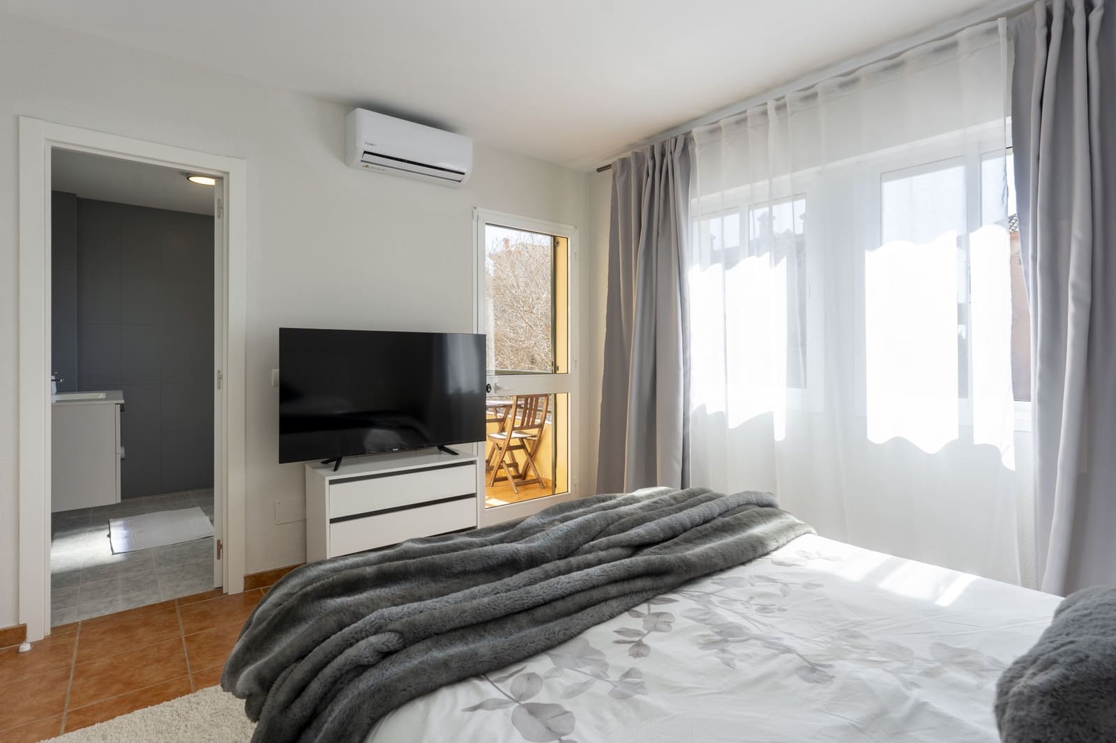 3 chambre Maison de Ville à vendre à Marbella avec piscine garage - 649 000 € (Ref: 9790240)