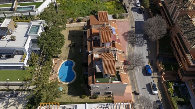 3 sovrum Hus till salu i Marbella med pool garage - 649 000 € (Ref: 9790240)