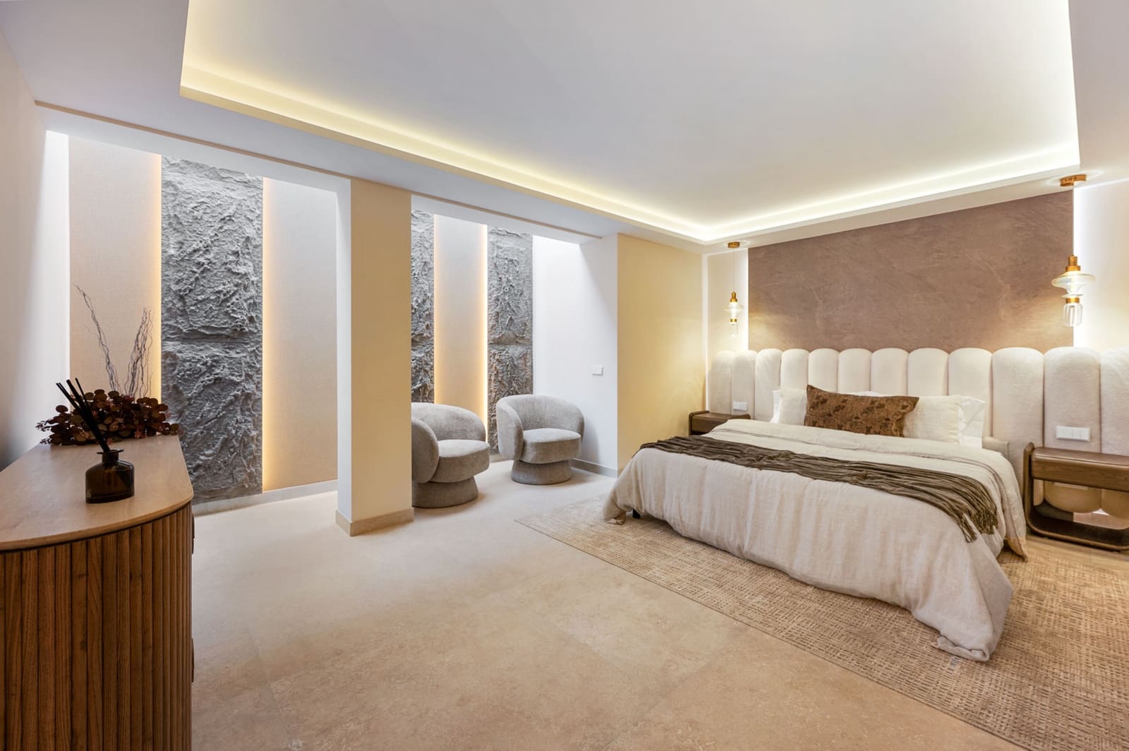 3 quarto Apartamento para venda em Nueva Andalucia com piscina garagem - 1 785 000 € (Ref: 9807654)