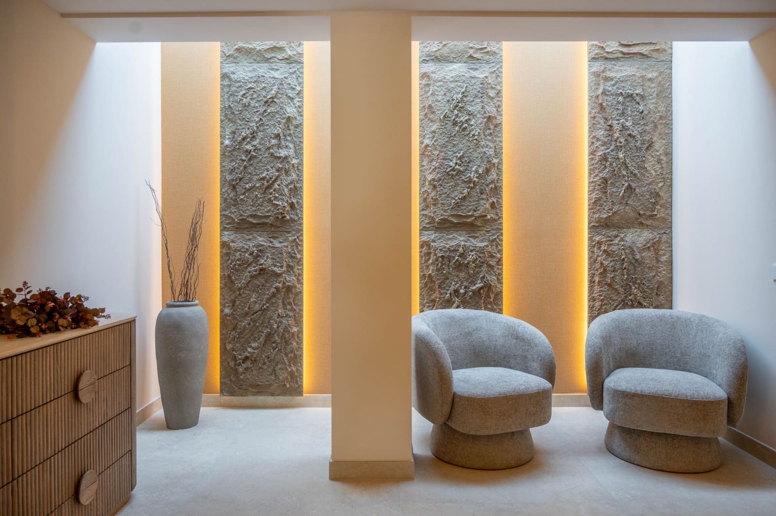 3 quarto Apartamento para venda em Nueva Andalucia com piscina garagem - 1 785 000 € (Ref: 9807654)