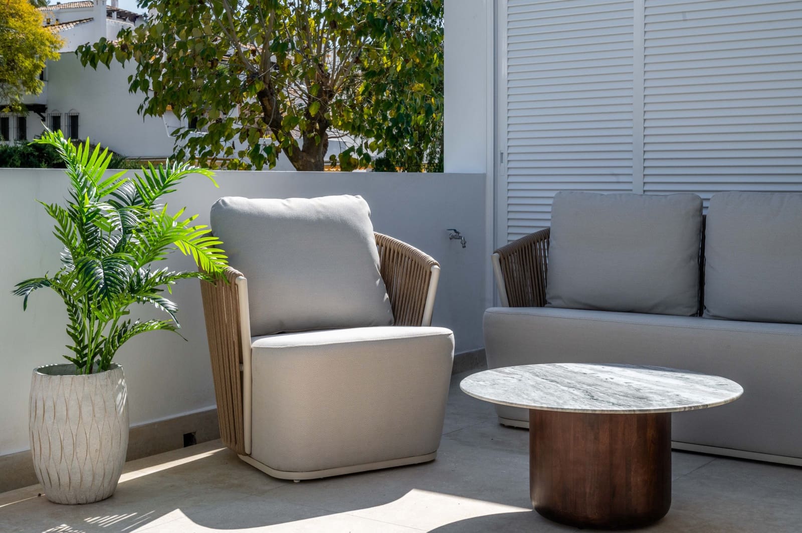 3 quarto Apartamento para venda em Nueva Andalucia com piscina garagem - 1 785 000 € (Ref: 9807654)