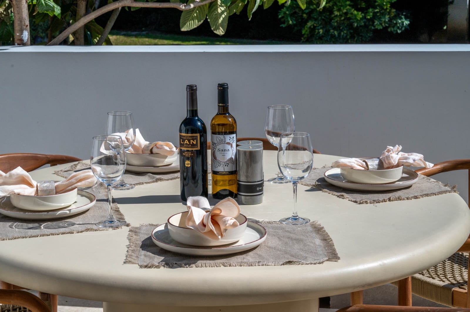 3 bedroom Apartment for sale in Nueva Andalucia with pool garage - € 1,785,000 (Ref: 9807654)