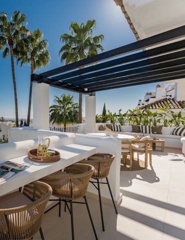 3 Zimmer Penthouse zu verkaufen in Marbella mit Pool Garage - 1.695.000 € (Ref: 9815483)