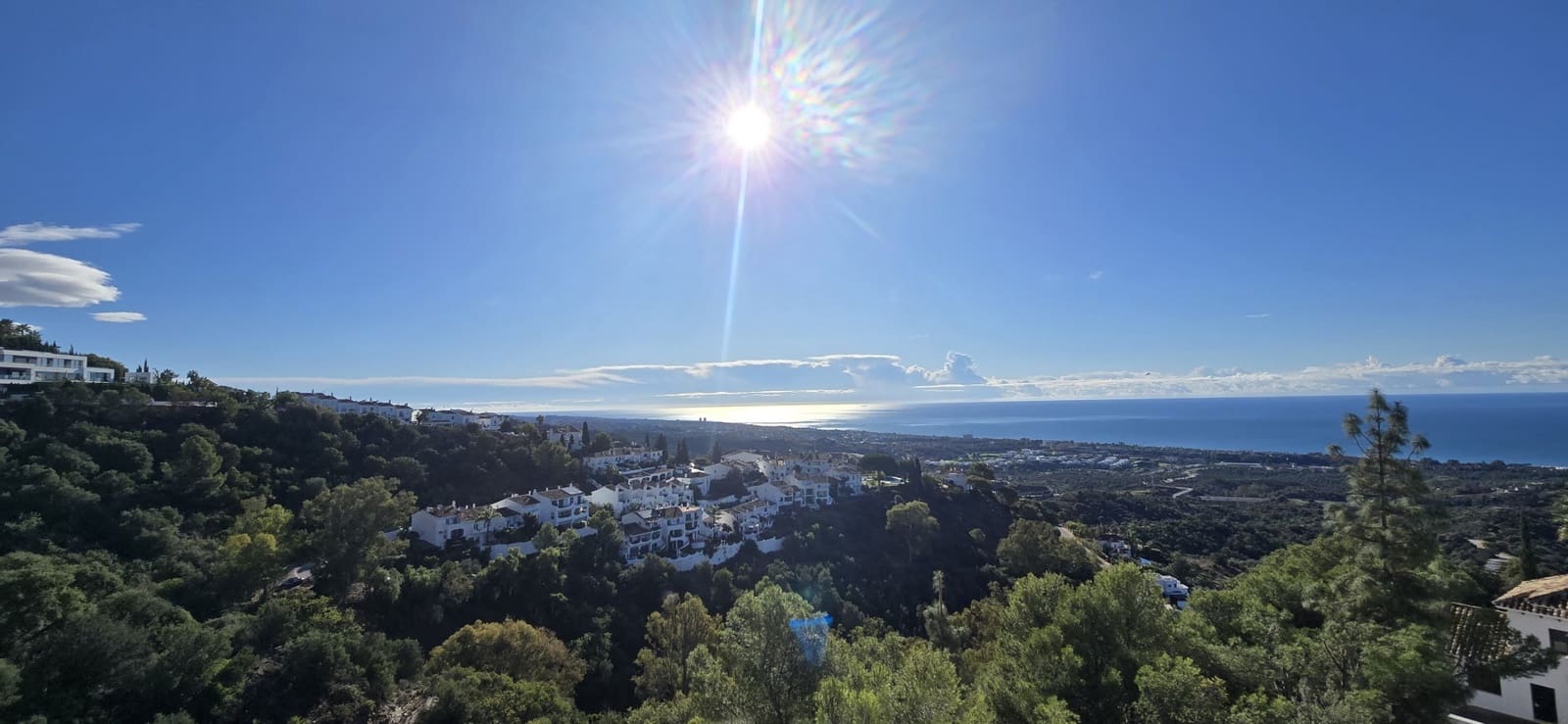 4 bedroom Villa for sale in Marbella with pool garage - € 3,995,000 (Ref: 9821997)