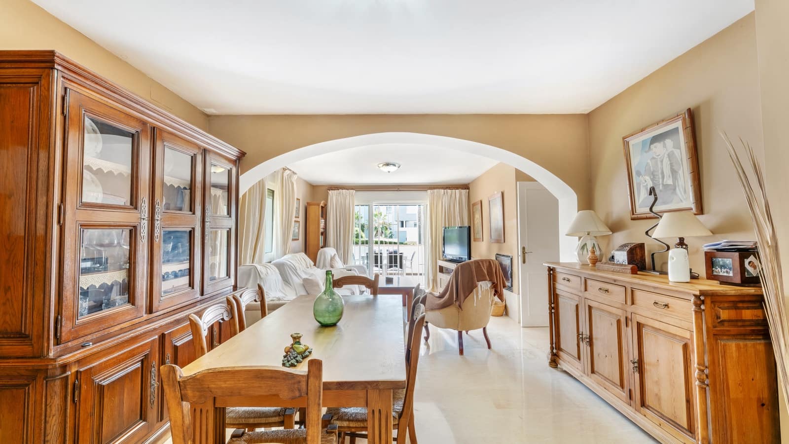 3 Zimmer Apartment zu verkaufen in Nueva Andalucia mit Pool - 629.000 € (Ref: 9910016)