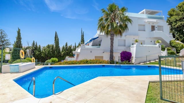 3 Zimmer Apartment zu verkaufen in Nueva Andalucia, Marbella mit Pool - 629.000 € (Ref: 9910016)