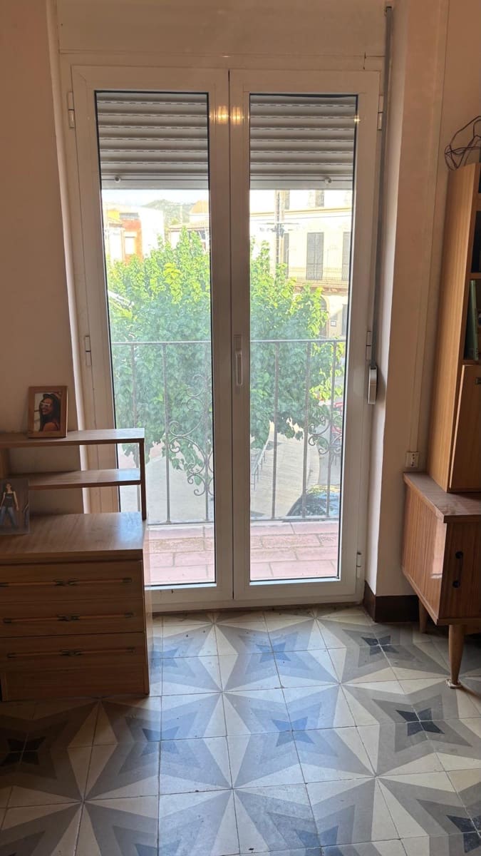 4 soveværelse Byhus til salg i La Palma d'Ebre med garage - € 120.000 (Ref: 10074763)