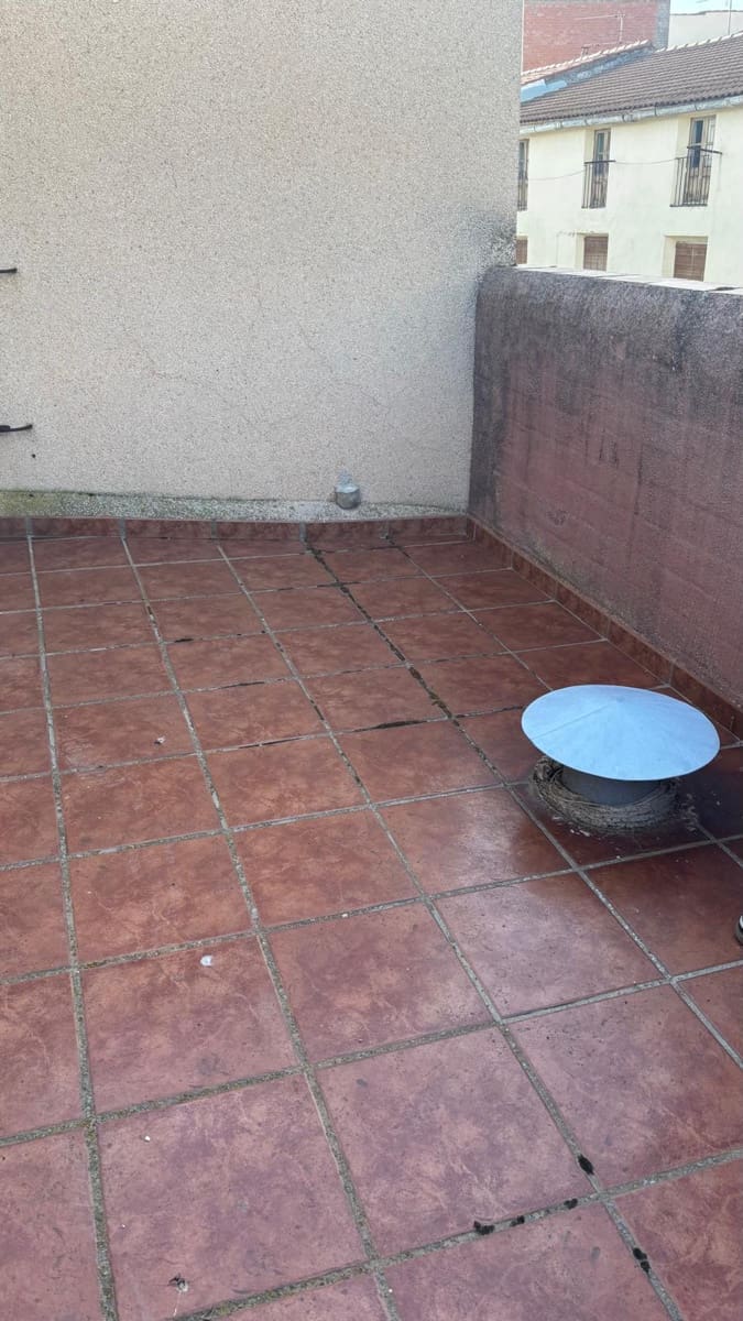 4 soveværelse Byhus til salg i La Palma d'Ebre med garage - € 120.000 (Ref: 10074763)