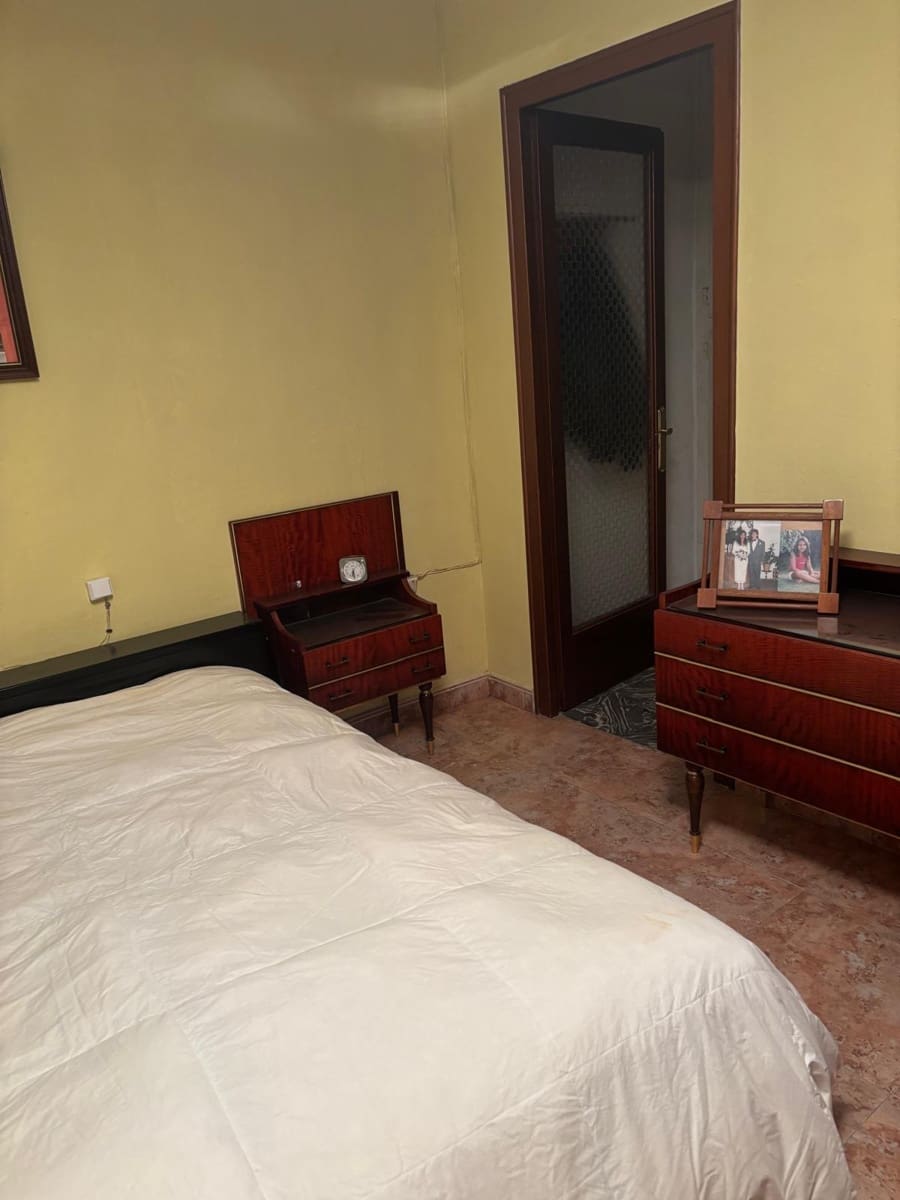 4 soveværelse Byhus til salg i La Palma d'Ebre med garage - € 120.000 (Ref: 10074763)