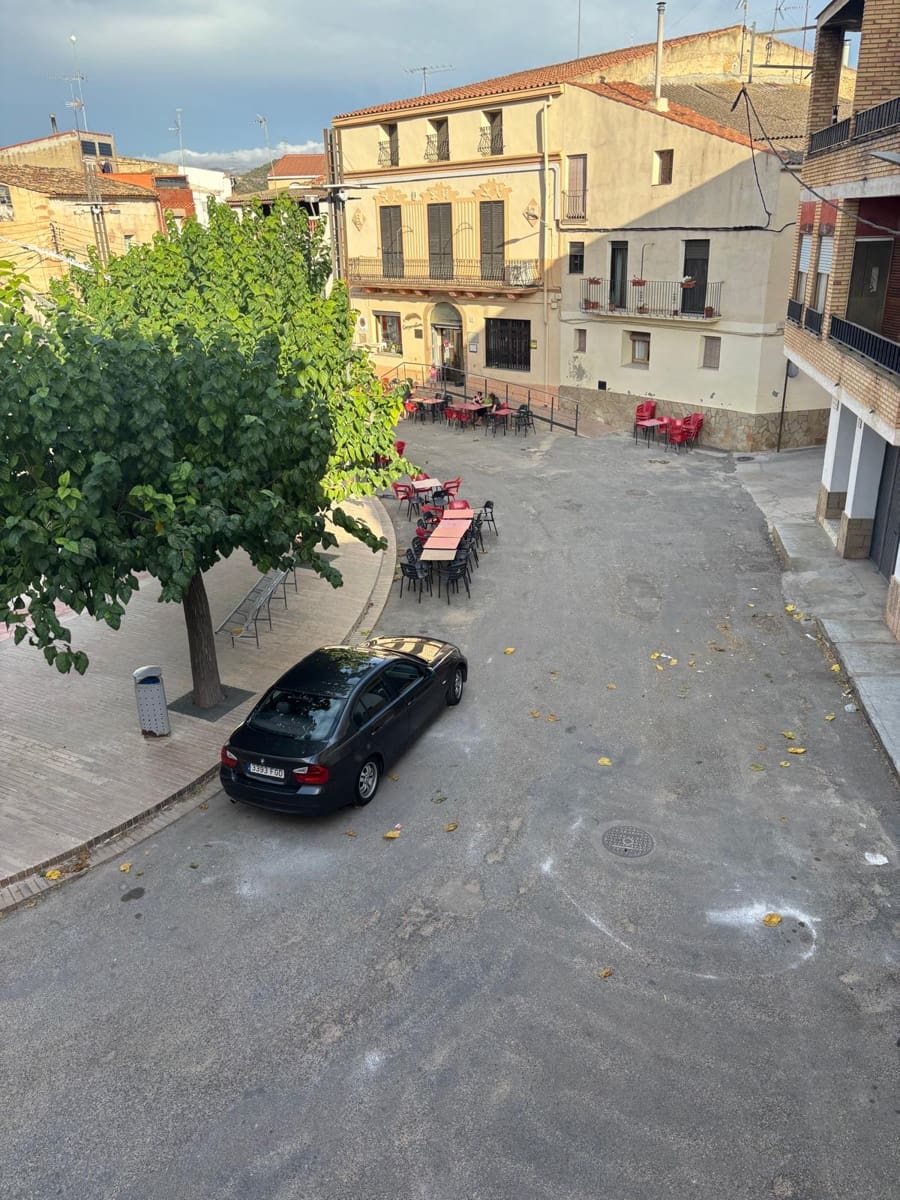4 soveværelse Byhus til salg i La Palma d'Ebre med garage - € 120.000 (Ref: 10074763)