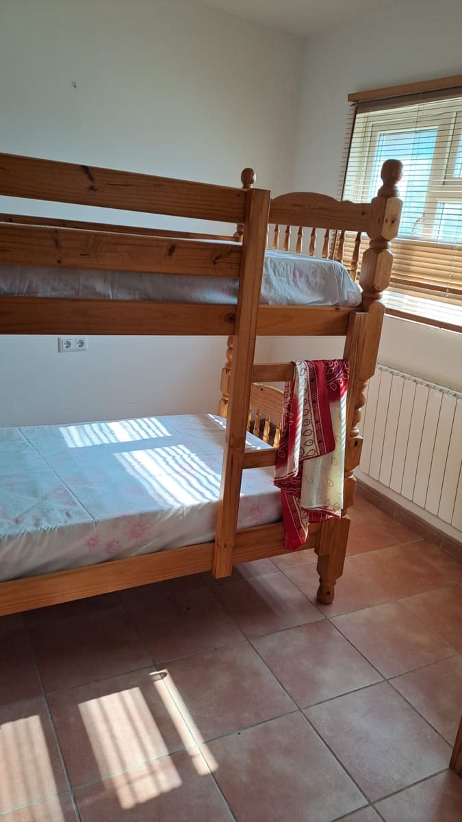 4 bedroom Finca/Country House for sale in Riba-roja d'Ebre - € 335,000 (Ref: 9549912)