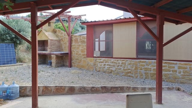 4 bedroom Finca/Country House for sale in Riba-roja d'Ebre - € 335,000 (Ref: 9549912)