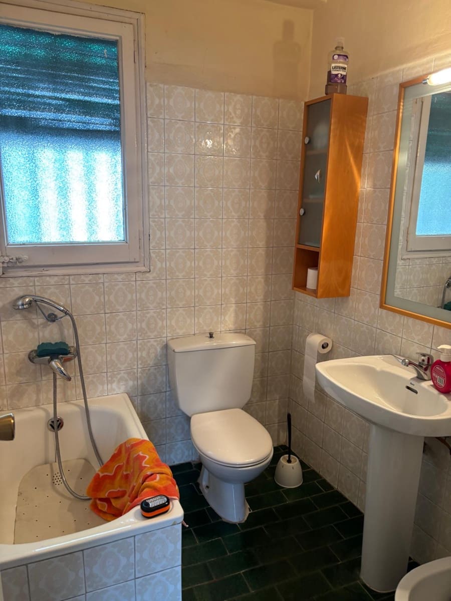 4 soveværelse Rækkehus til salg i Flix - € 118.000 (Ref: 9549985)