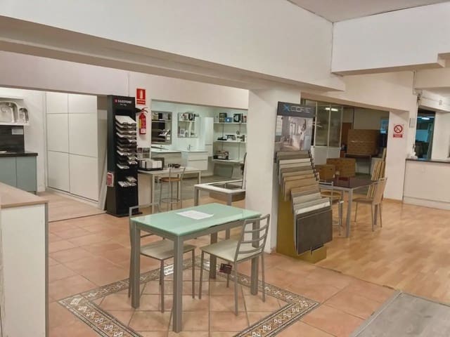 Erhverv til salg i Sant Martí de Provenals, Barcelona by - € 330.000 (Ref: 9938529)