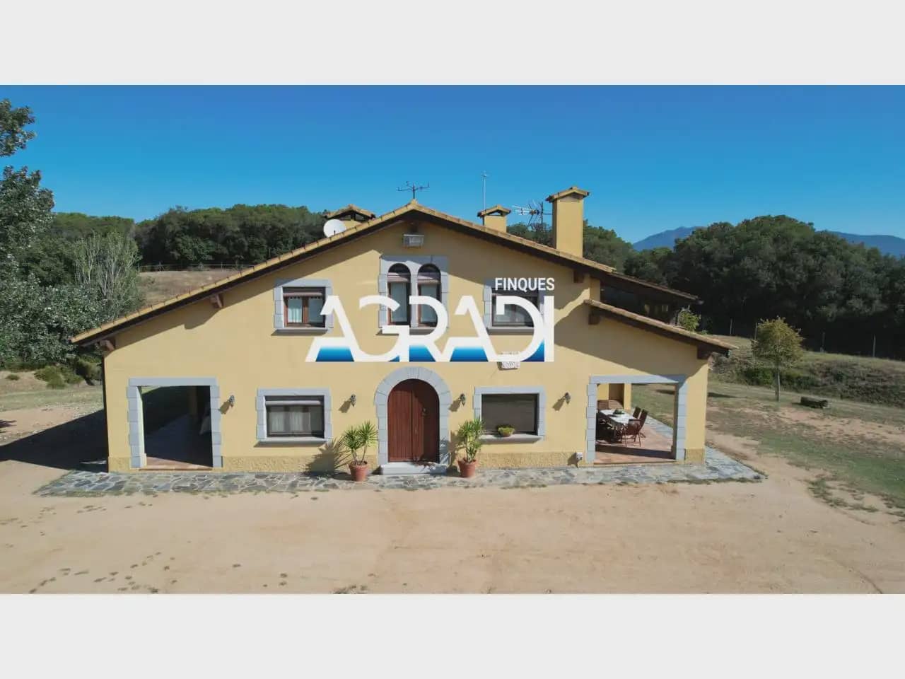 5 Zimmer Finca/Landgut zu verkaufen in Sant Antoni de Vilamajor mit Garage - 899.000 € (Ref: 9938536)