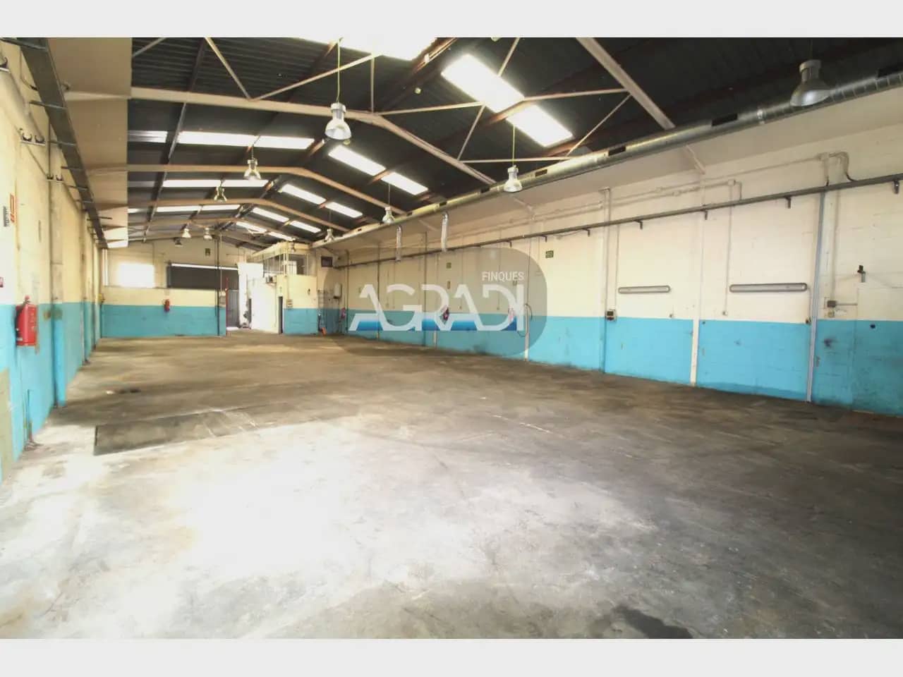 Komercyjne na sprzedaż w Cardedeu - 320 000 € (Ref: 9938539)