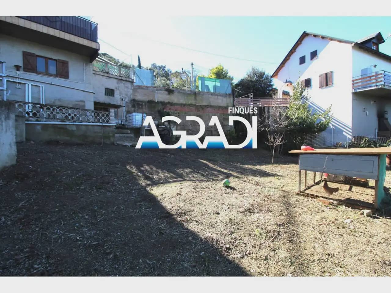 3 Zimmer Villa zu verkaufen in Vallgorguina mit Pool - 259.000 € (Ref: 9938541)