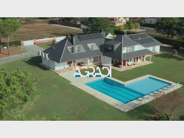 8 Zimmer Villa zu verkaufen in Sant Pere de Vilamajor mit Pool Garage - 1.250.000 € (Ref: 9938543)