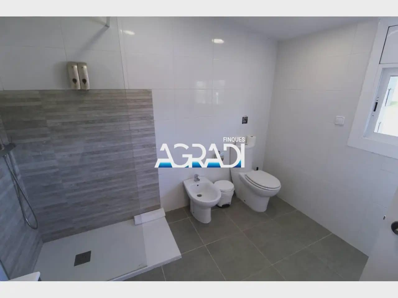 8 Zimmer Villa zu verkaufen in Sant Pere de Vilamajor mit Pool Garage - 1.250.000 € (Ref: 9938543)