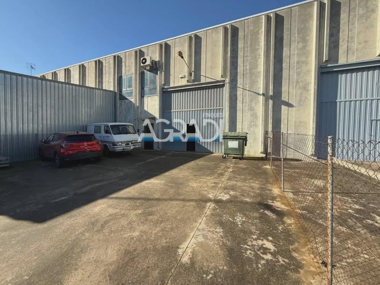 Komercyjne na sprzedaż w Canovelles - 305 000 € (Ref: 9938546)
