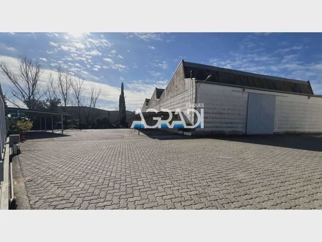 Local Commercial à louer à Sentmenat - 28 000 € (Ref: 9938547)