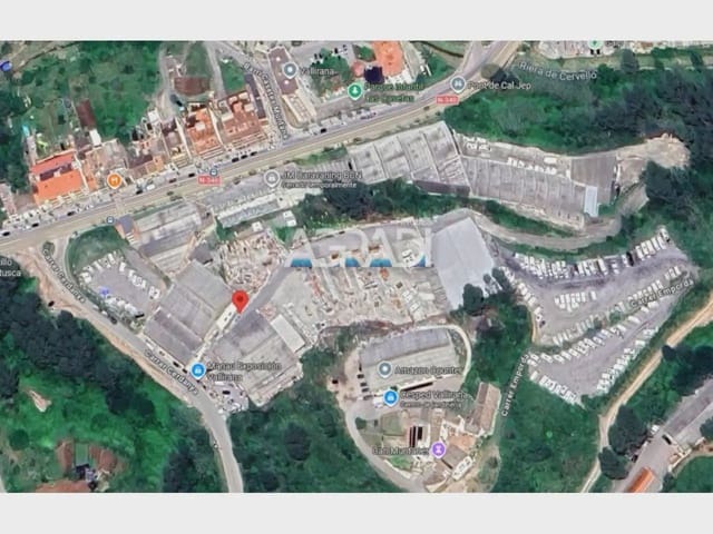 Local Commercial à louer à Vallirana - 5 500 € (Ref: 9938550)