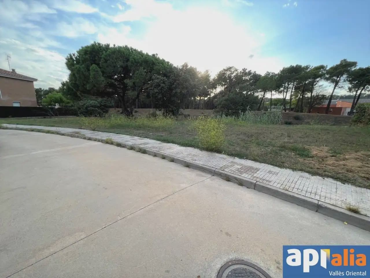 Building Plot for sale in Llinars del Valles - € 135,000 (Ref: 9938551)