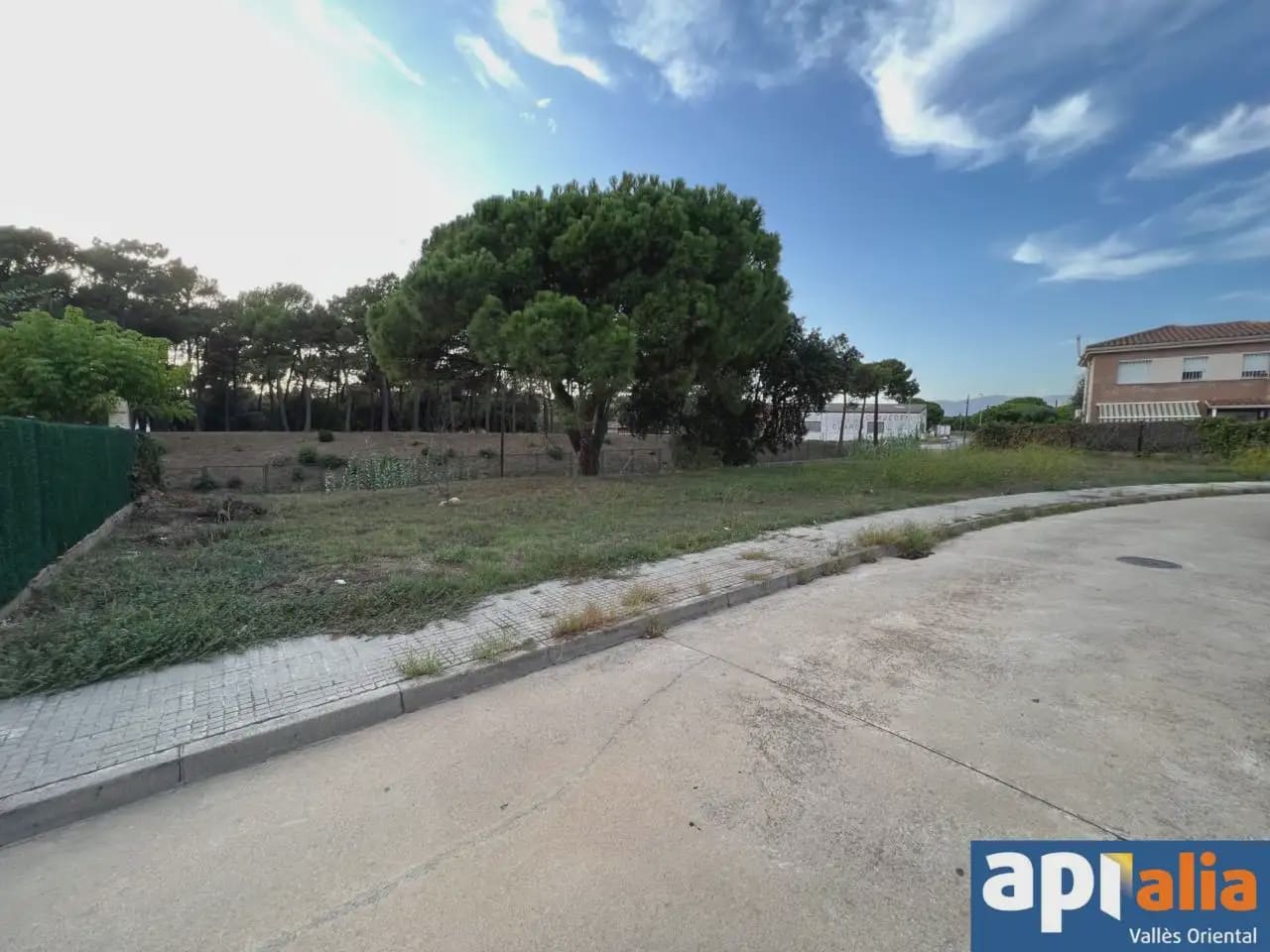 Building Plot for sale in Llinars del Valles - € 135,000 (Ref: 9938551)
