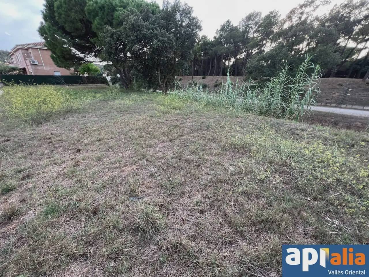 Building Plot for sale in Llinars del Valles - € 135,000 (Ref: 9938551)