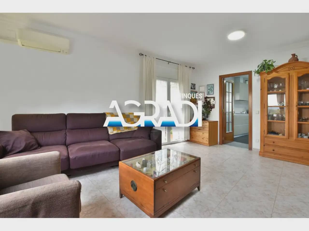 4 Zimmer Villa zu verkaufen in Sant Antoni de Vilamajor mit Pool Garage - 449.000 € (Ref: 9938556)