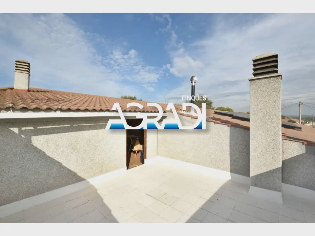 4 Zimmer Villa zu verkaufen in Sant Antoni de Vilamajor mit Pool Garage - 449.000 € (Ref: 9938556)
