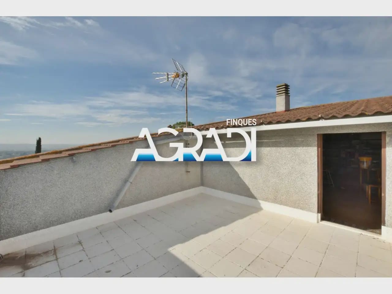 4 Zimmer Villa zu verkaufen in Sant Antoni de Vilamajor mit Pool Garage - 449.000 € (Ref: 9938556)