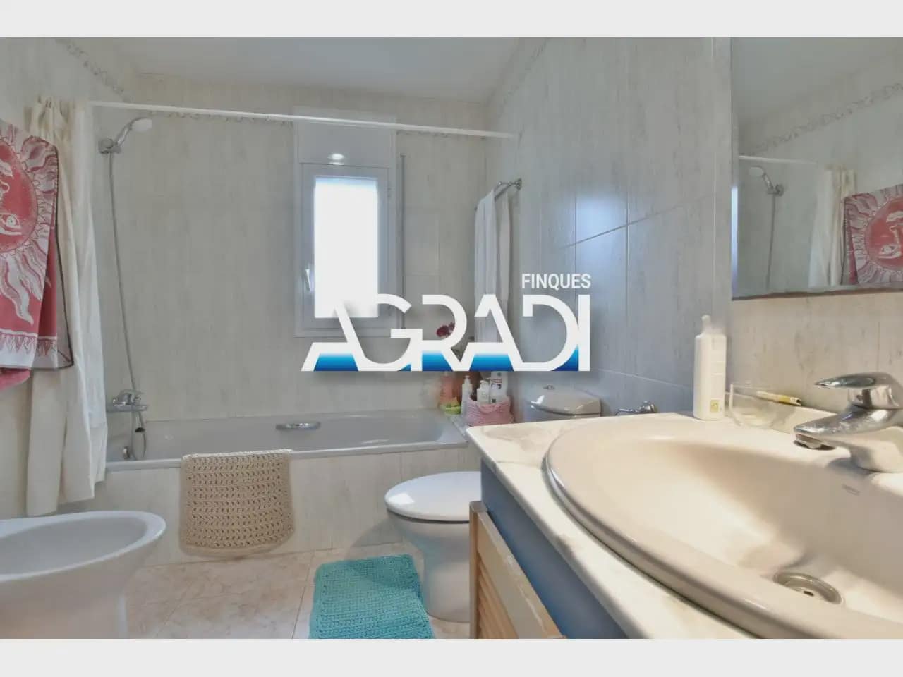 4 Zimmer Villa zu verkaufen in Sant Antoni de Vilamajor mit Pool Garage - 449.000 € (Ref: 9938556)