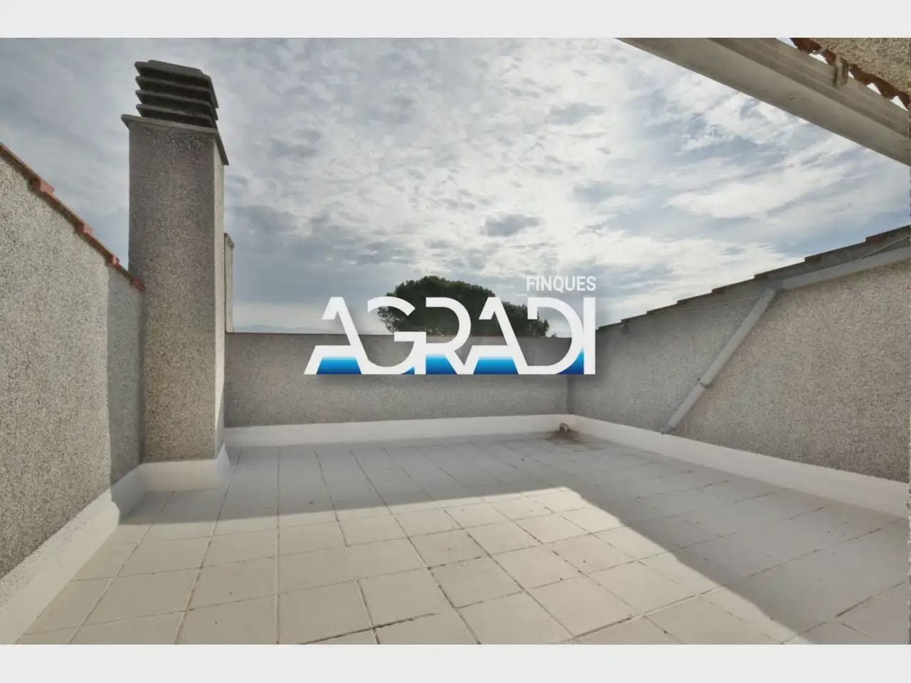 4 Zimmer Villa zu verkaufen in Sant Antoni de Vilamajor mit Pool Garage - 449.000 € (Ref: 9938556)