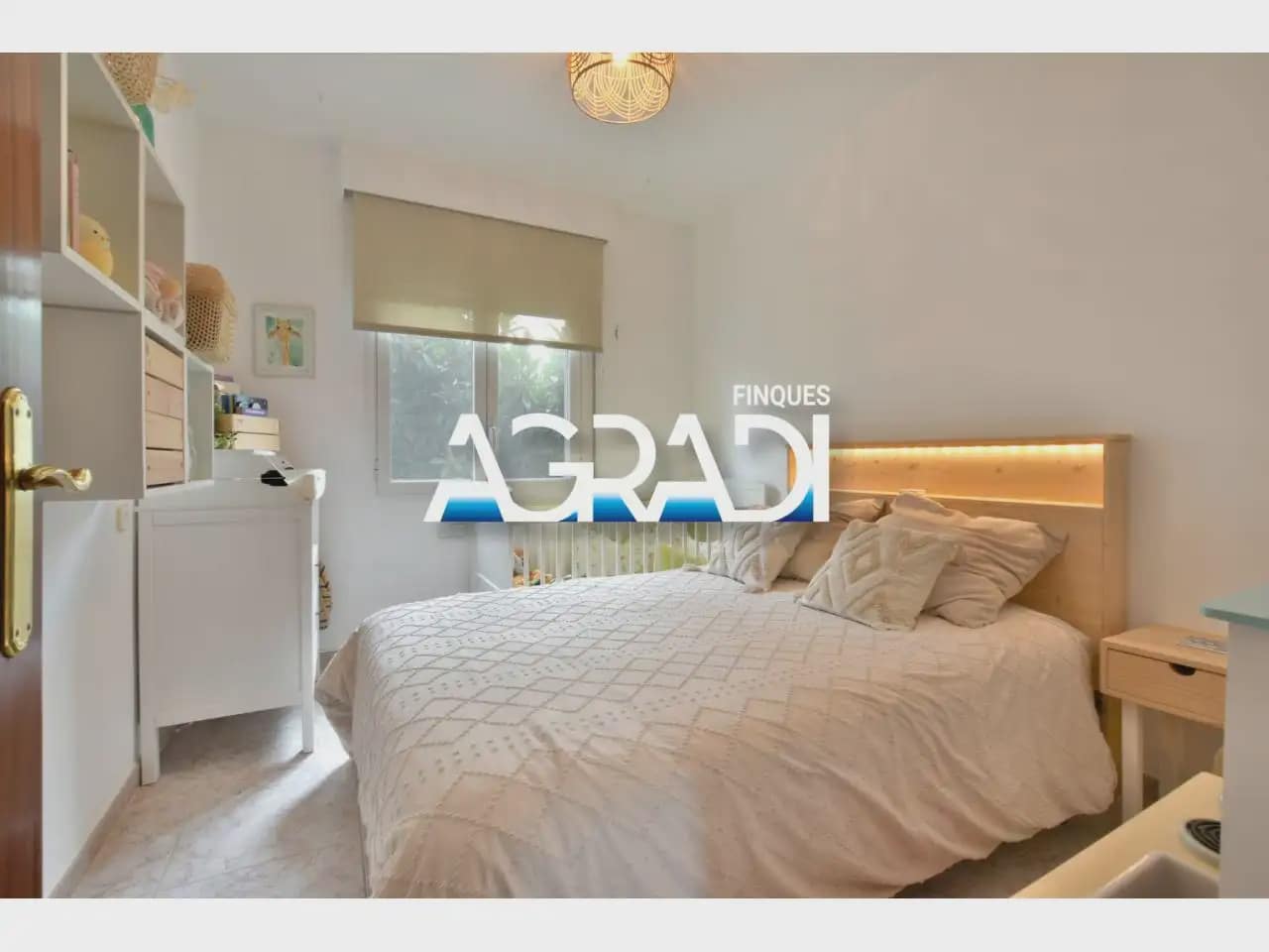 4 Zimmer Villa zu verkaufen in Sant Antoni de Vilamajor mit Pool Garage - 449.000 € (Ref: 9938556)