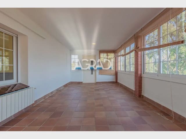 7 Zimmer Villa zu verkaufen in Sant Pere de Vilamajor mit Pool Garage - 829.000 € (Ref: 9938562)